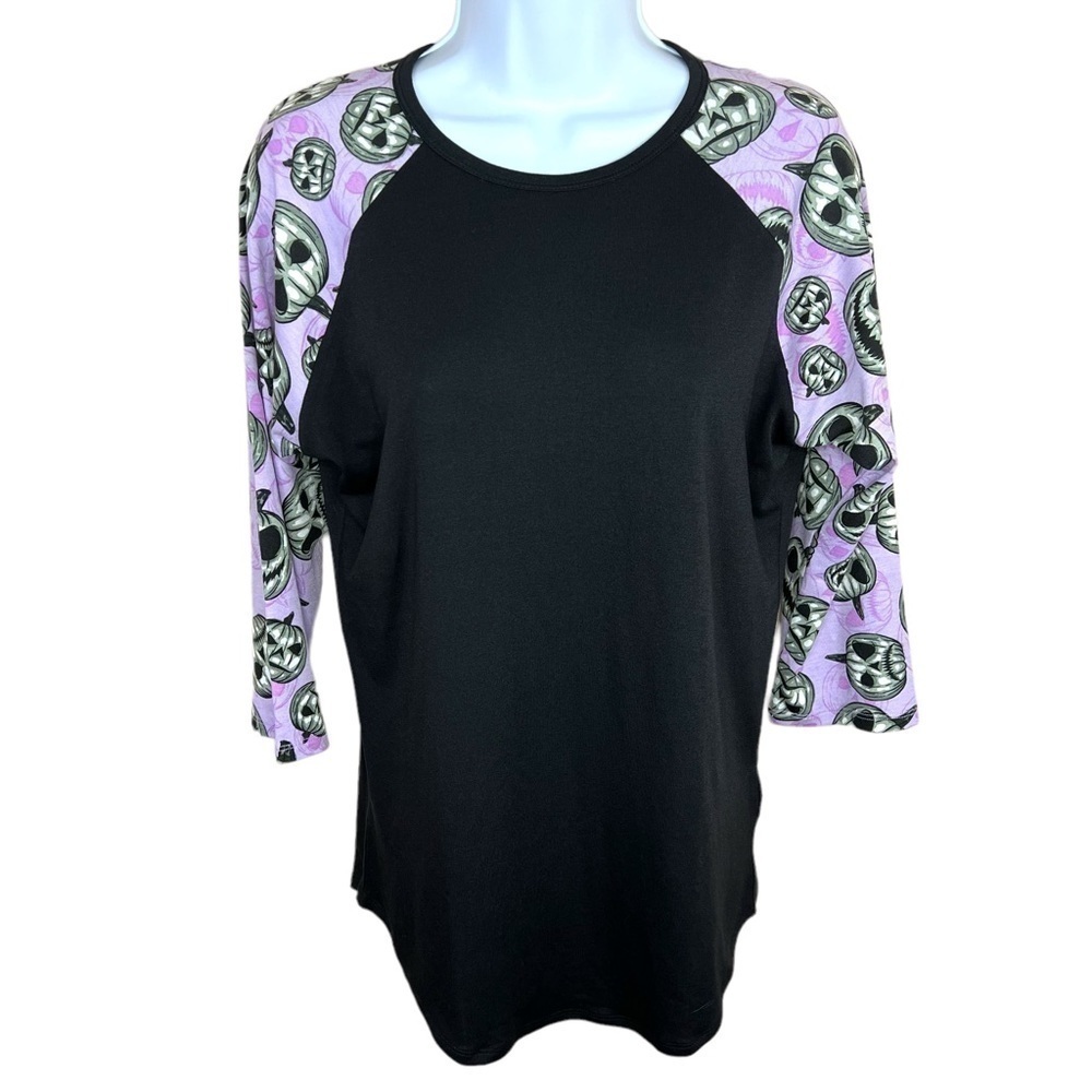 S LuLaRoe Black & Purple Halloween Pumpkin Jackolantern Randy Baseball Tee Small